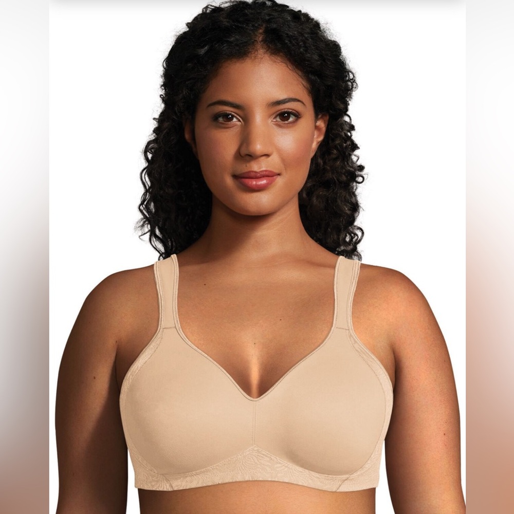 18 Hour Back And Side Smoothing Wirefree Bra.